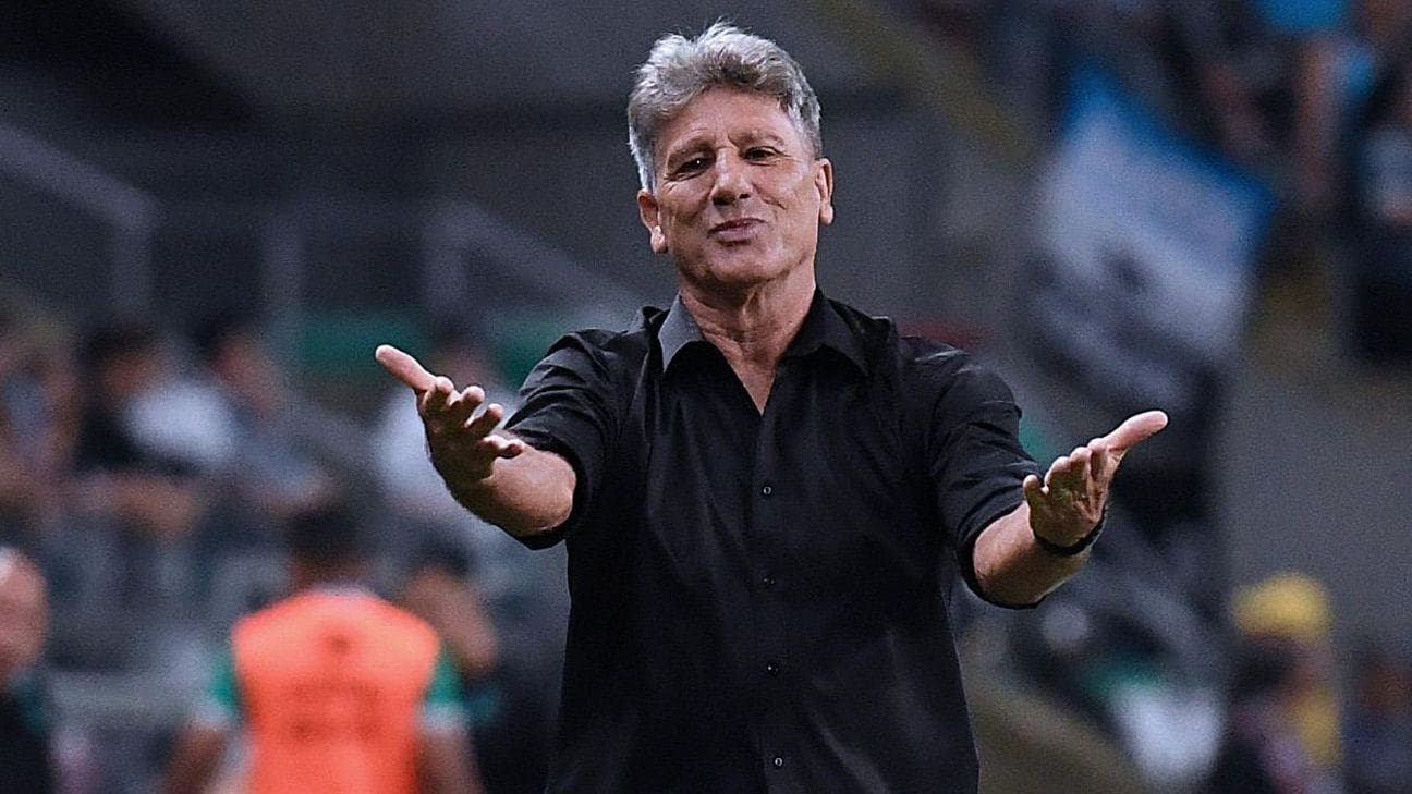 Renato explique pourquoi Grêmio n&rsquo;a pas encore signé de maillot numéro 9 et regrette : « Même l&rsquo;équipe nationale a ce problème »