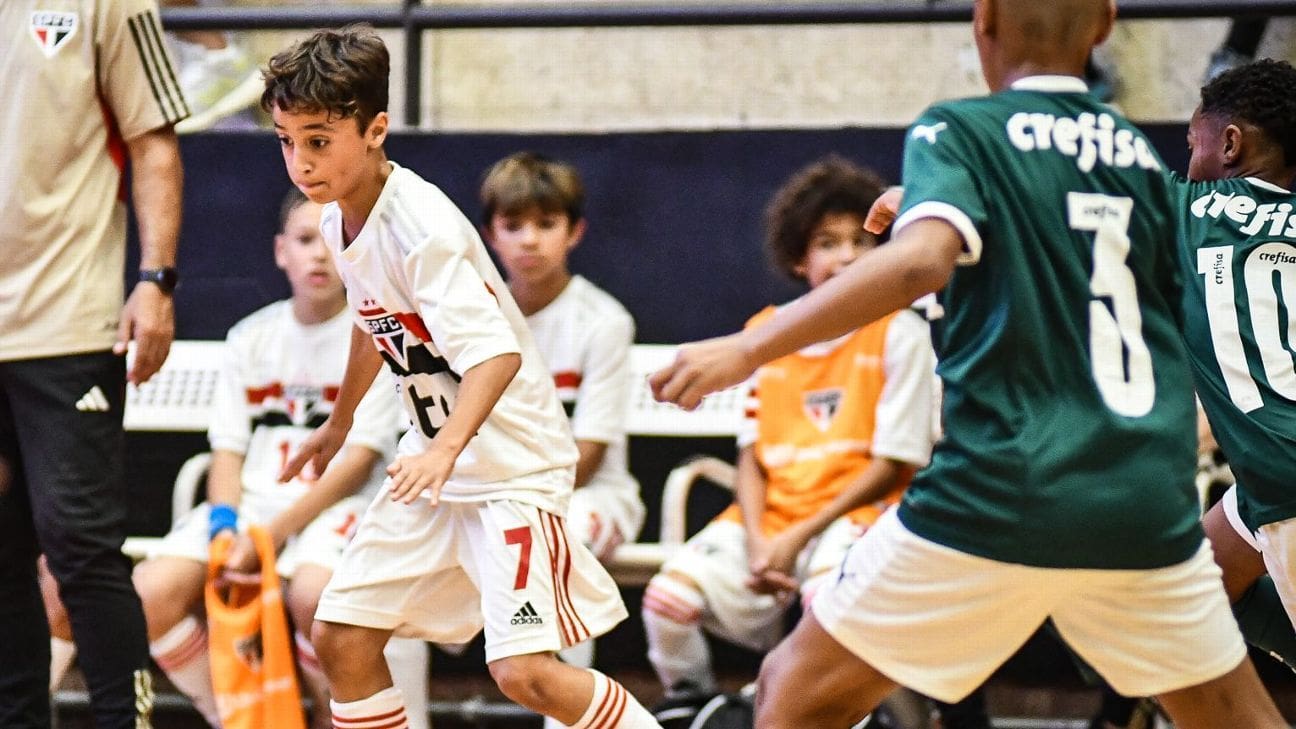 Qui est Lionel Messi de São Paulo : « Je regardais Barcelone et j&rsquo;ai vu un joueur qui portait mon nom »