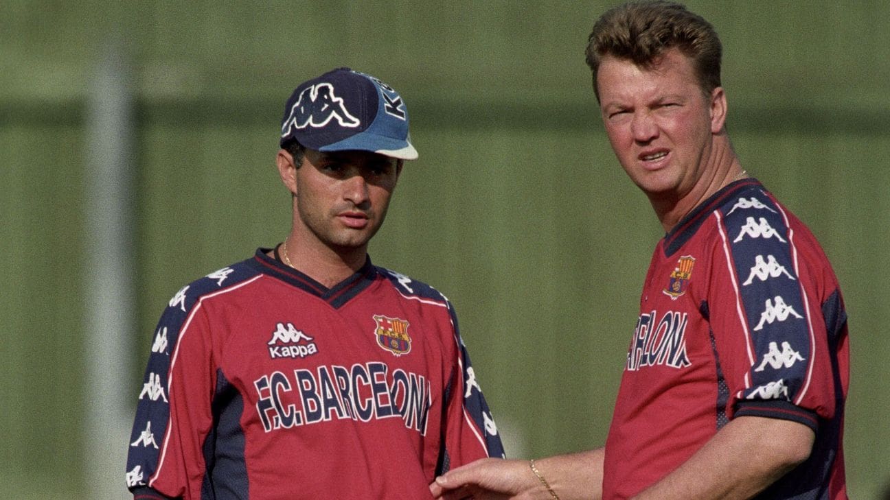 De « boulanger » à entraîneur : l&rsquo;ancien joueur brésilien de Barcelone se souvient comment Van Gaal a ouvert la voie au décollage de Mourinho
