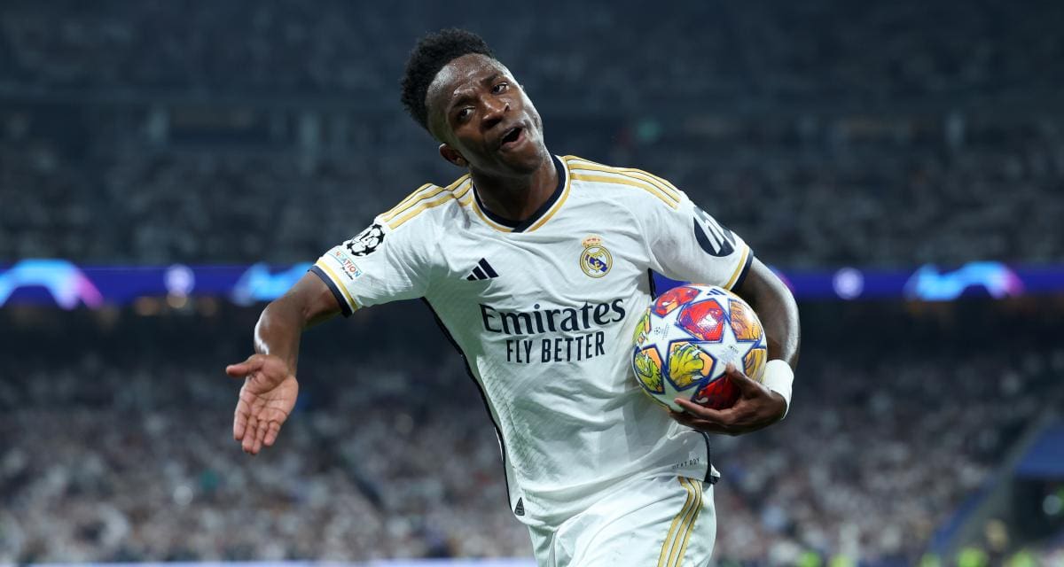 découvrez l'histoire fascinante du real madrid, emblématique club de football, et plongez dans l'univers de ses légendes qui ont marqué le sport à jamais.