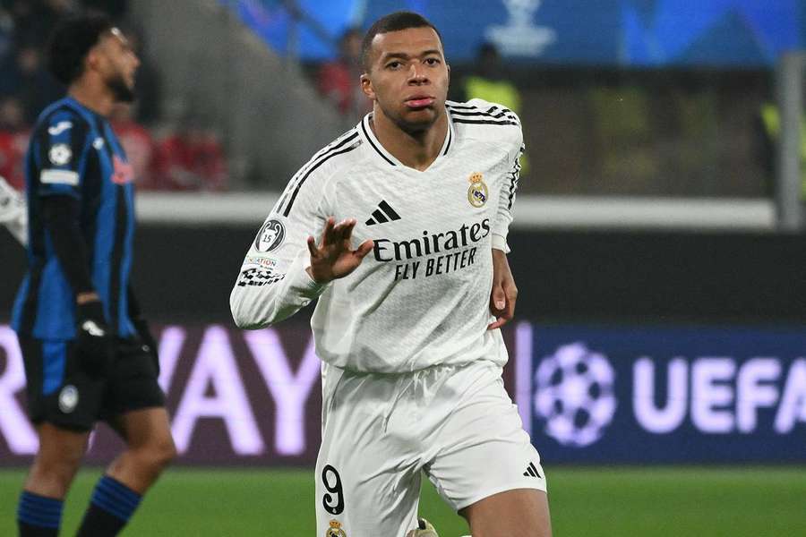 résumé du match real madrid vs osasuna : revivez les temps forts et découvrez comment mbappé a marqué lors de cette rencontre palpitante de liga.