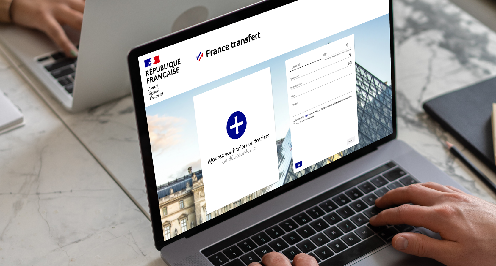 France Transfert : le guide pour envoyer des fichiers volumineux à l&rsquo;État