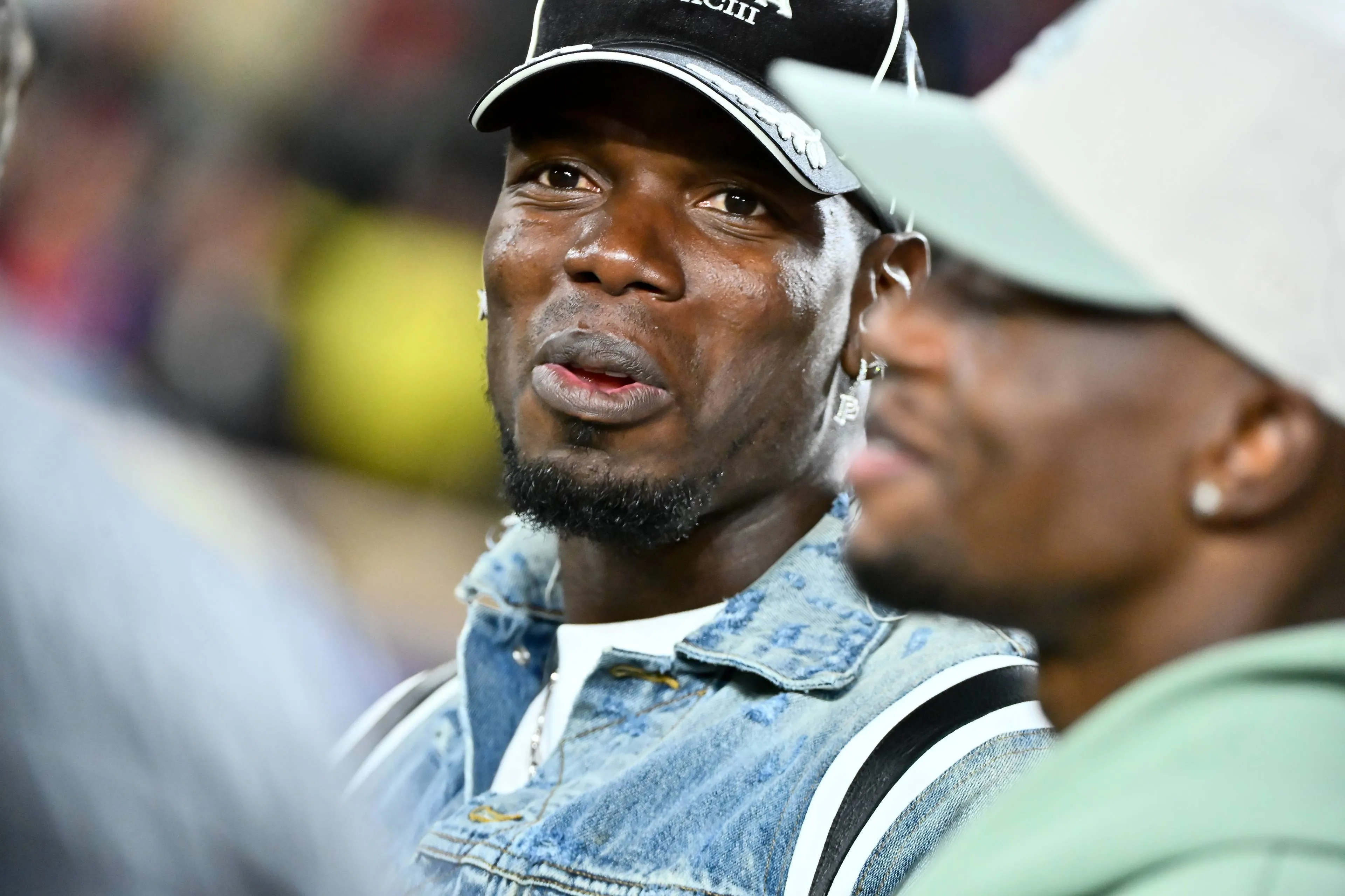 découvrez comment rennes a battu monaco malgré la présence de pogba, avec un résumé complet du match et les moments clés.