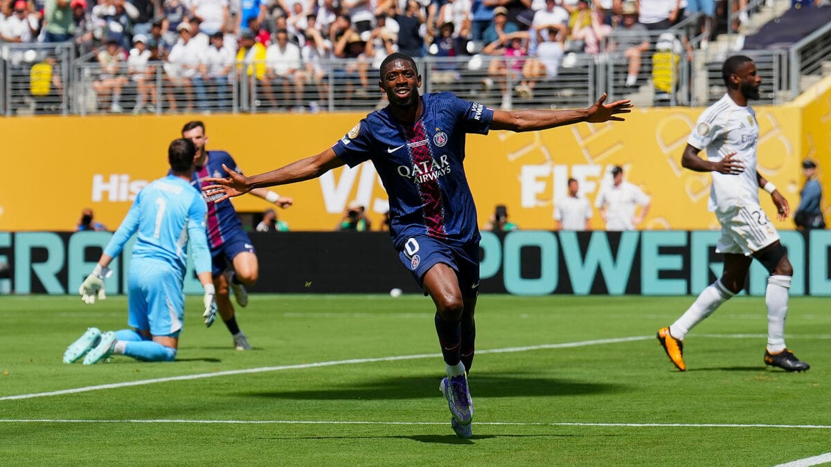 découvrez les révélations exclusives de la mère de dembélé sur le parcours et les secrets menant à une possible consécration au ballon d'or. un témoignage émouvant entre fierté familiale et ambitions sportives.