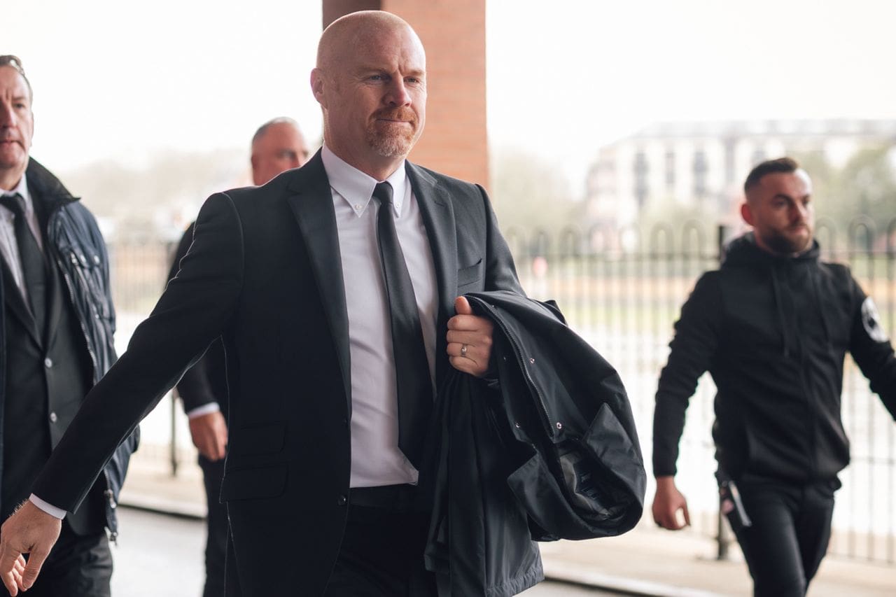Alan Shearer en exclusivité : Le licenciement de Dyche expose Forest à un véritable risque de relégation