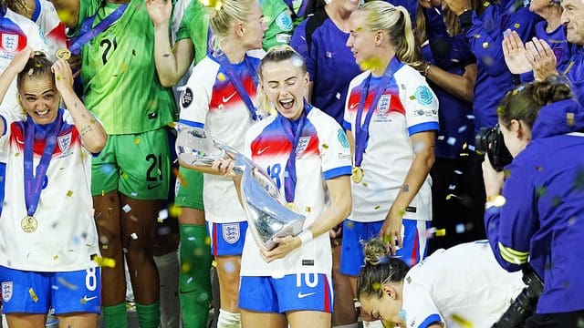 découvrez le tir rapide kelly euro 2025, un événement sportif incontournable qui promet des performances époustouflantes et des moments inoubliables. ne manquez pas l'occasion de voir les meilleurs tireurs européens s'affronter pour le titre.